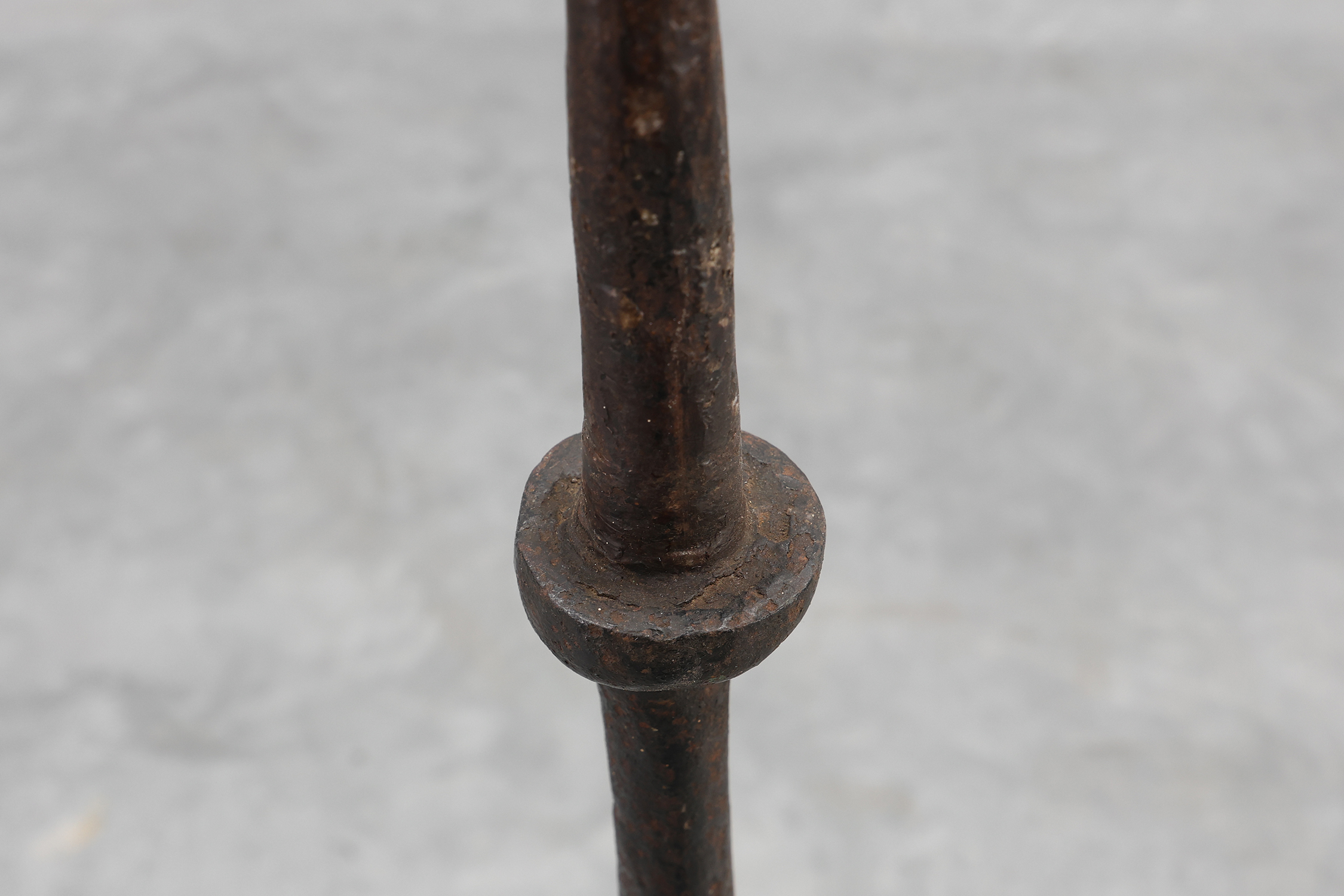 French hand-forged Iron Spike Stand or torchere, 15th century thumbnail